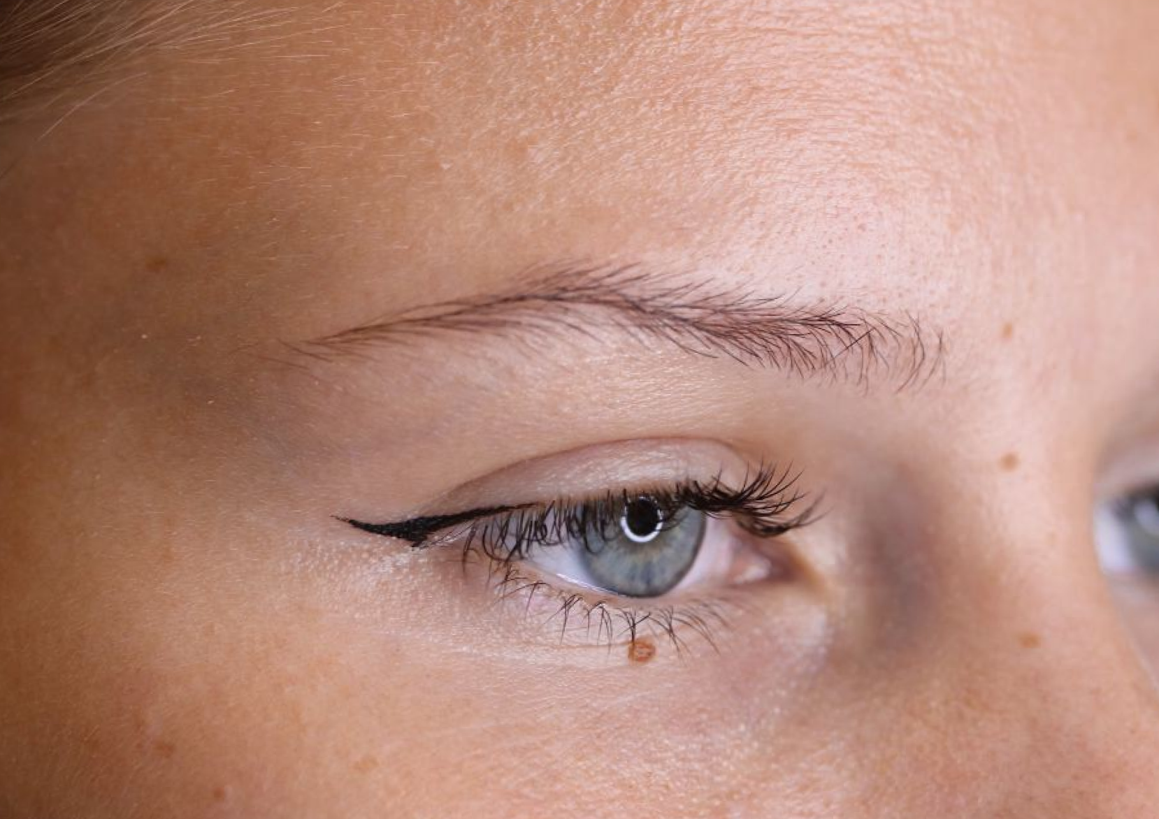 Before-w-brows.png Before-w-brows.png